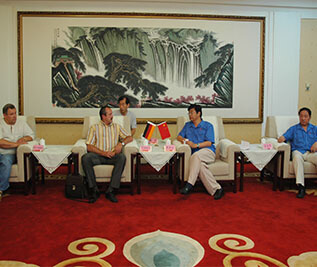 客戶(hù)來(lái)訪(fǎng)萊鋼泰東公司 客戶(hù)來(lái)訪(fǎng)萊鋼泰東公司